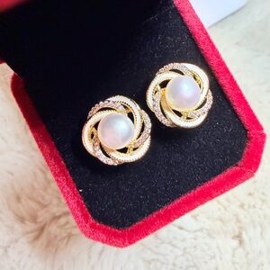 Elegant Flower design real Pearl Earrings